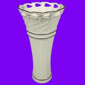 Lenox Artiste Medium Trumpet Vase Small Chip See Pictures Embossed Platinum Trim